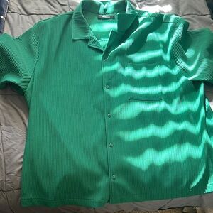 Fashion Nova Vibrant Green Casual Button Down Shirt